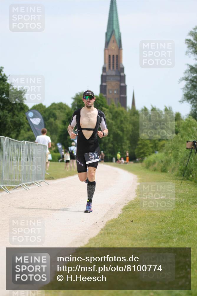 22.06.2025 - Viking Triathlon H.Heesch http://msf.ph/oto/8100774 22.06.2025 12:54:24 Laufen 310 meine-sportfotos.de