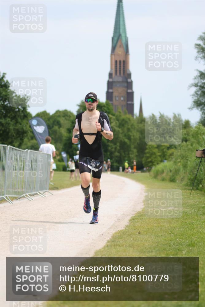 22.06.2025 - Viking Triathlon H.Heesch http://msf.ph/oto/8100779 22.06.2025 12:54:24 Laufen 310 meine-sportfotos.de