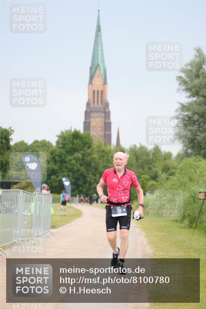 22.06.2025 - Viking Triathlon H.Heesch http://msf.ph/oto/8100780 22.06.2025 16:42:47 Laufen 39 meine-sportfotos.de