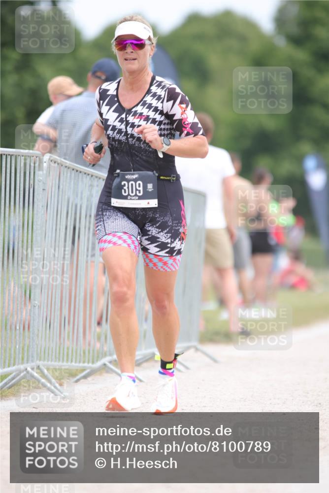 22.06.2025 - Viking Triathlon H.Heesch http://msf.ph/oto/8100789 22.06.2025 13:34:40 Laufen 309 meine-sportfotos.de