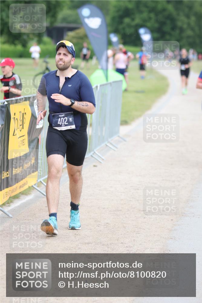 22.06.2025 - Viking Triathlon H.Heesch http://msf.ph/oto/8100820 22.06.2025 16:44:27 Laufen 402, 470 meine-sportfotos.de