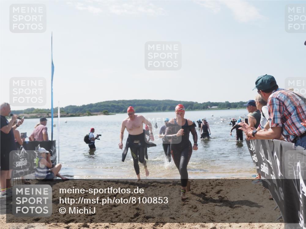 22.06.2025 - Viking Triathlon MichiJ http://msf.ph/oto/8100853 22.06.2025 10:45:05 Schwimmen 39, 168, 346, 493, 503, 638, 653 meine-sportfotos.de