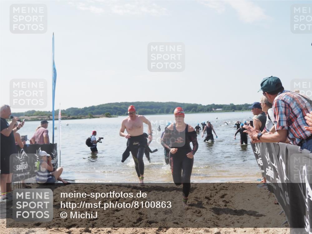 22.06.2025 - Viking Triathlon MichiJ http://msf.ph/oto/8100863 22.06.2025 10:45:05 Schwimmen 39, 168, 346, 493, 503, 638, 653 meine-sportfotos.de