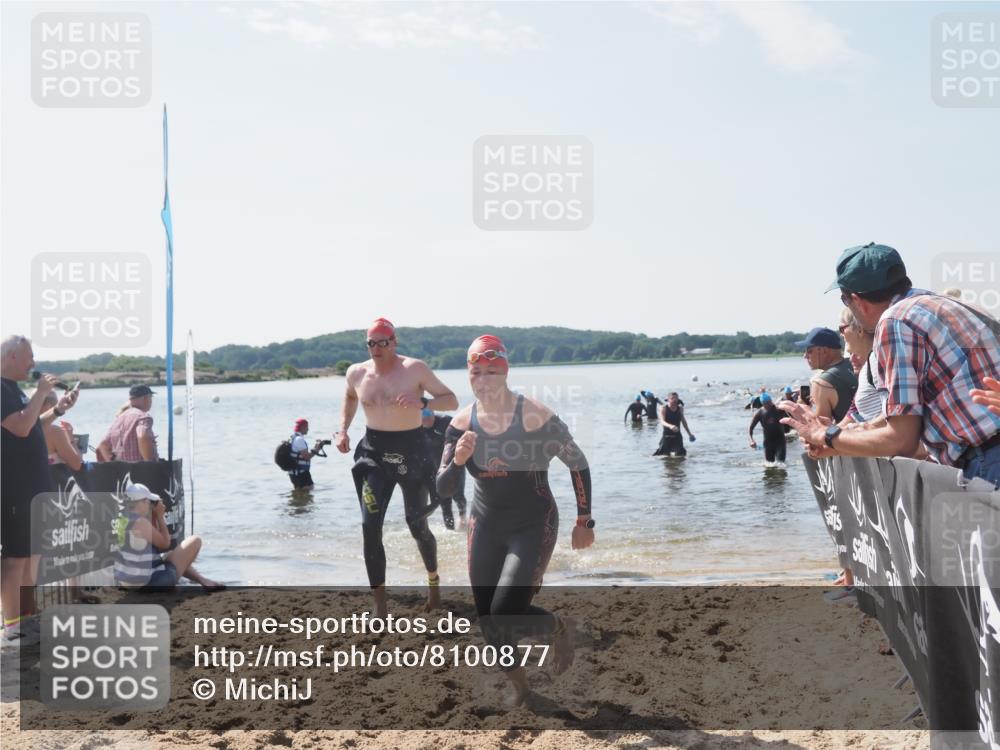 22.06.2025 - Viking Triathlon MichiJ http://msf.ph/oto/8100877 22.06.2025 10:45:06 Schwimmen 39, 168, 346, 493, 503, 638, 653 meine-sportfotos.de