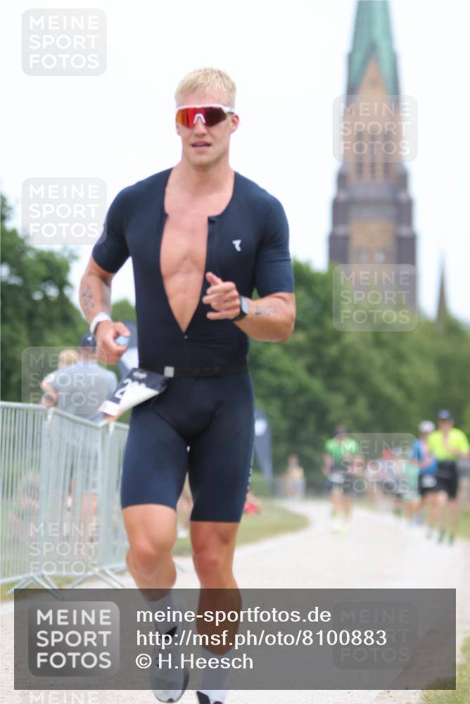 22.06.2025 - Viking Triathlon H.Heesch http://msf.ph/oto/8100883 22.06.2025 13:34:54 Laufen 109, 229, 238 meine-sportfotos.de