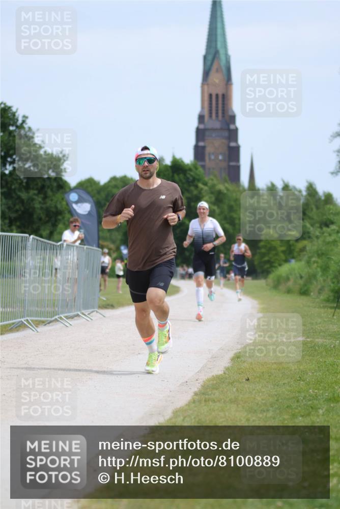 22.06.2025 - Viking Triathlon H.Heesch http://msf.ph/oto/8100889 22.06.2025 12:54:49 Laufen 444, 645 meine-sportfotos.de