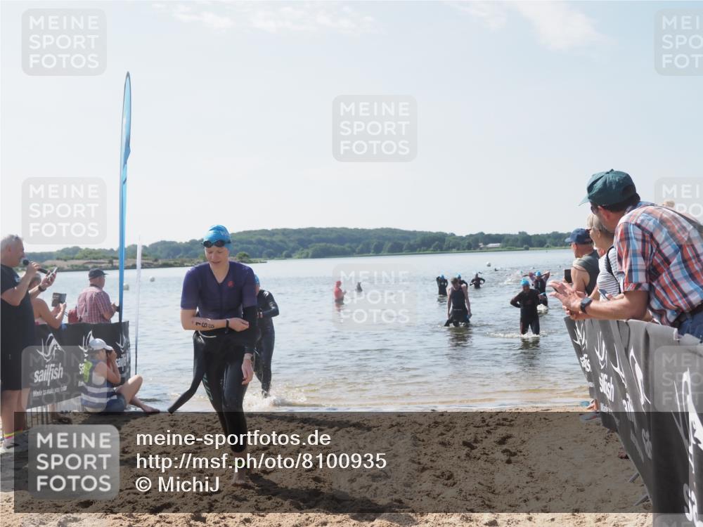 22.06.2025 - Viking Triathlon MichiJ http://msf.ph/oto/8100935 22.06.2025 10:45:08 Schwimmen 39, 168, 346, 493, 503, 638 meine-sportfotos.de