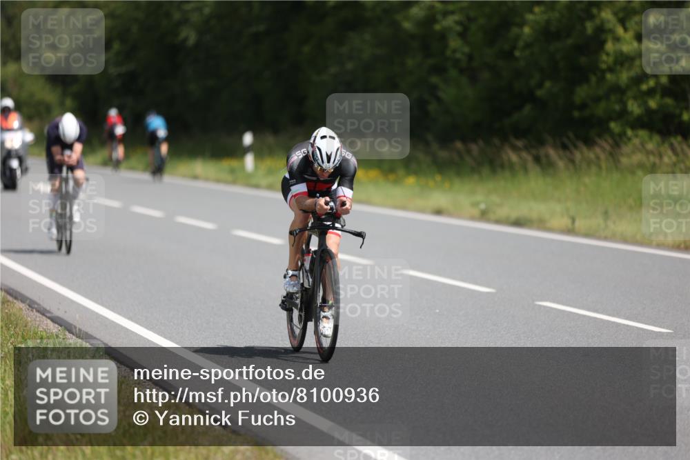 22.06.2025 - Viking Triathlon Yannick Fuchs http://msf.ph/oto/8100936 22.06.2025 12:04:22 Radfahren 75, 233, 524, 532, 650 meine-sportfotos.de