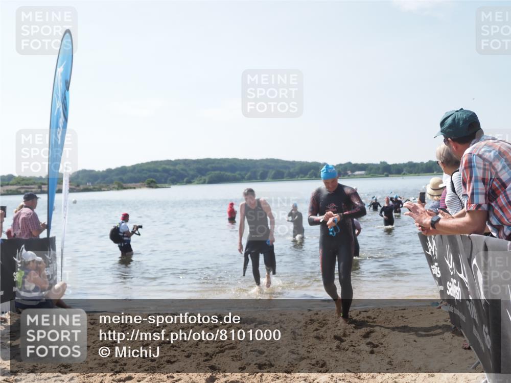 22.06.2025 - Viking Triathlon MichiJ http://msf.ph/oto/8101000 22.06.2025 10:45:18 Schwimmen 68, 102, 108, 346, 493, 503, 605 meine-sportfotos.de