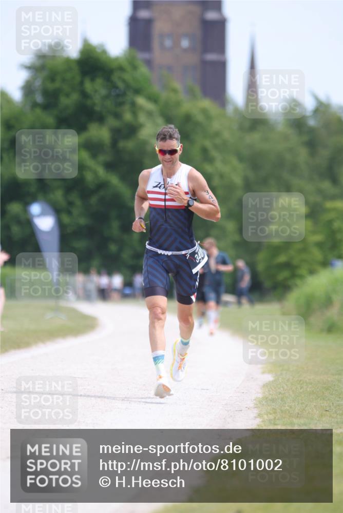 22.06.2025 - Viking Triathlon H.Heesch http://msf.ph/oto/8101002 22.06.2025 12:54:54 Laufen 340, 444 meine-sportfotos.de