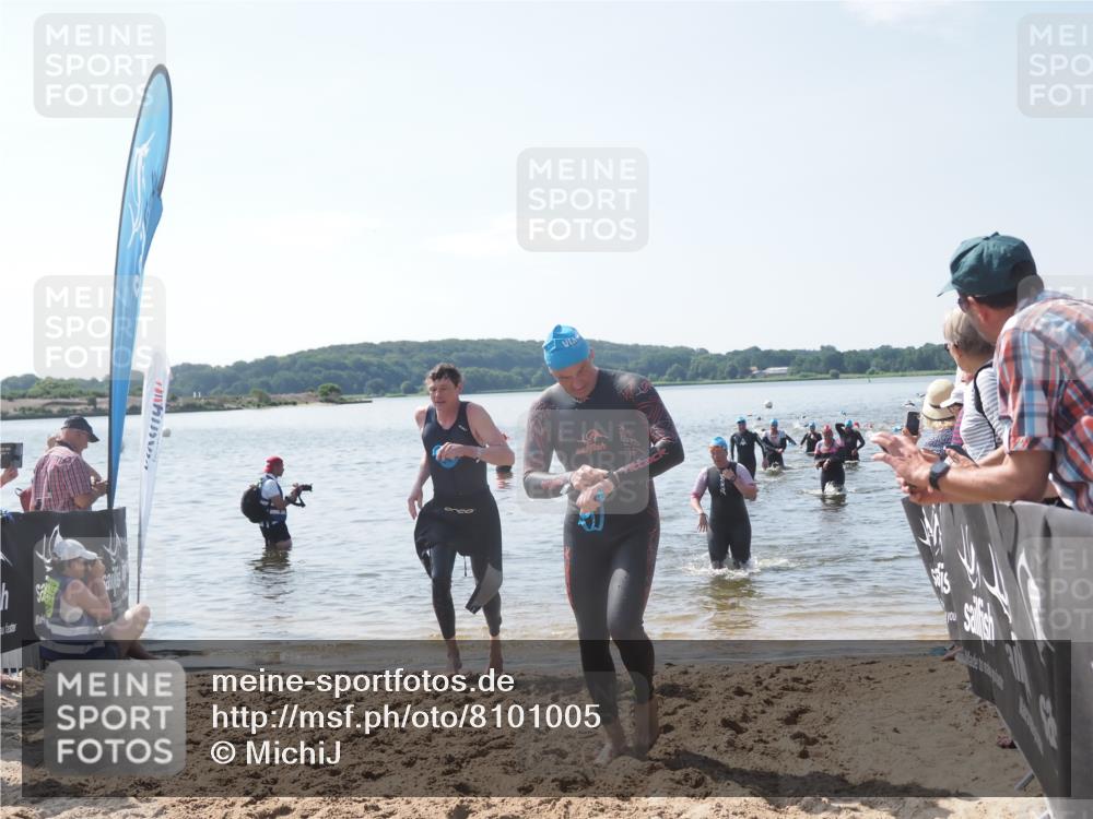 22.06.2025 - Viking Triathlon MichiJ http://msf.ph/oto/8101005 22.06.2025 10:45:19 Schwimmen 68, 102, 108, 346, 503, 605 meine-sportfotos.de