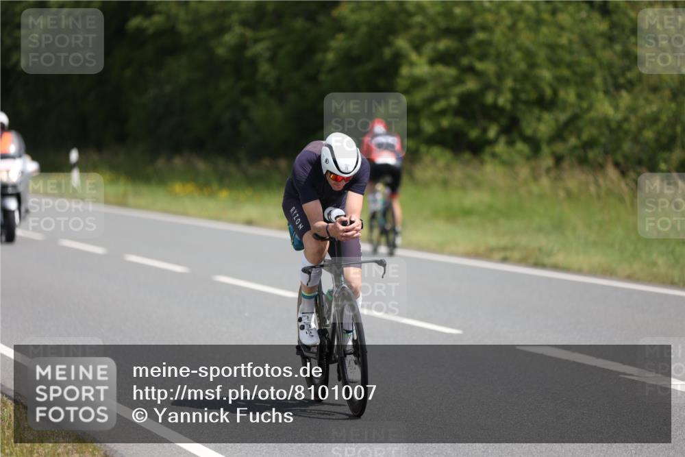 22.06.2025 - Viking Triathlon Yannick Fuchs http://msf.ph/oto/8101007 22.06.2025 12:04:25 Radfahren 75, 175, 233, 270, 412, 524, 532 meine-sportfotos.de