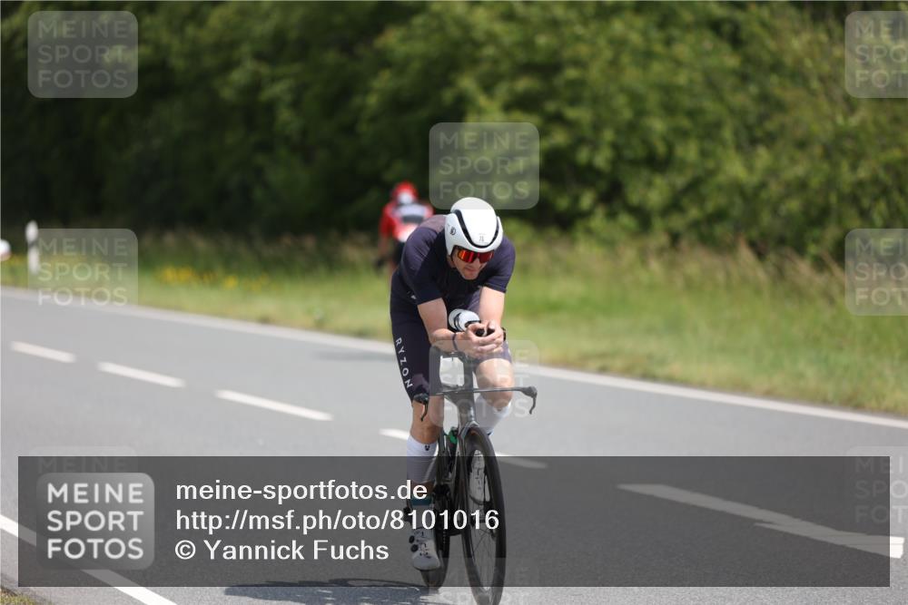 22.06.2025 - Viking Triathlon Yannick Fuchs http://msf.ph/oto/8101016 22.06.2025 12:04:25 Radfahren 75, 175, 233, 270, 412, 524, 532 meine-sportfotos.de