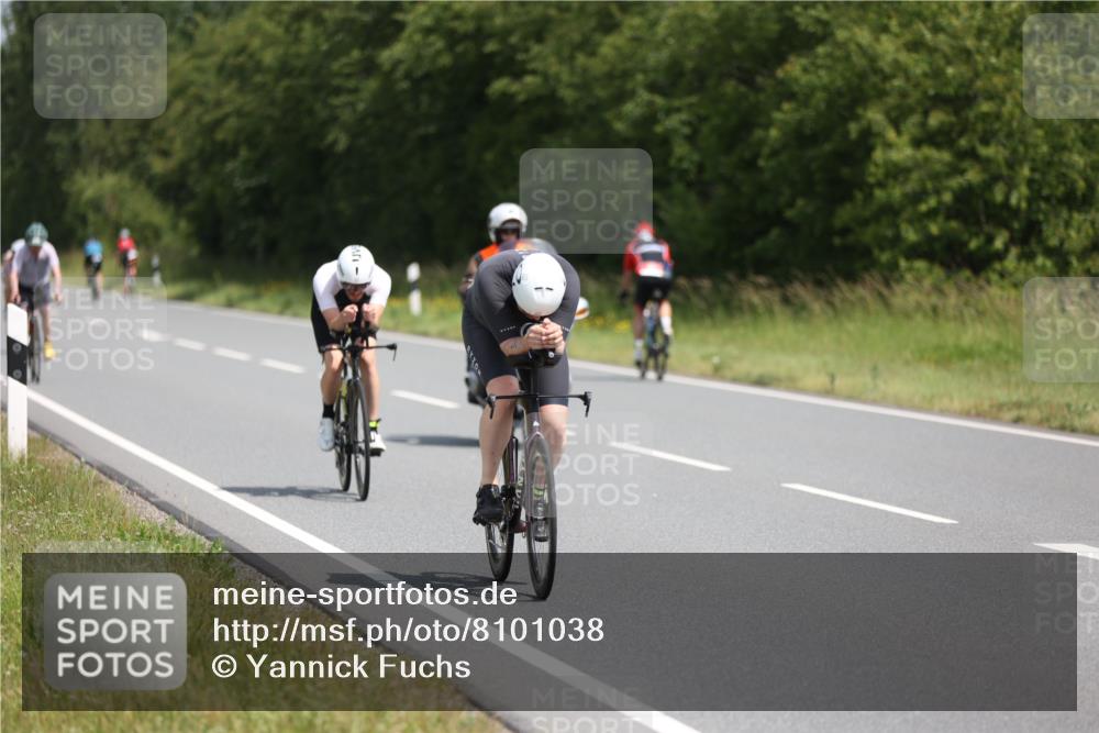 22.06.2025 - Viking Triathlon Yannick Fuchs http://msf.ph/oto/8101038 22.06.2025 12:04:26 Radfahren 75, 175, 233, 270, 399, 412, 524, 532, 533 meine-sportfotos.de