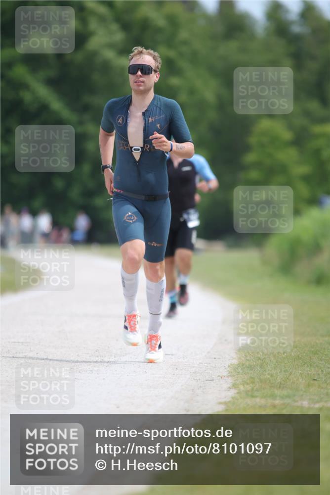 22.06.2025 - Viking Triathlon H.Heesch http://msf.ph/oto/8101097 22.06.2025 12:55:04 Laufen 152, 458 meine-sportfotos.de