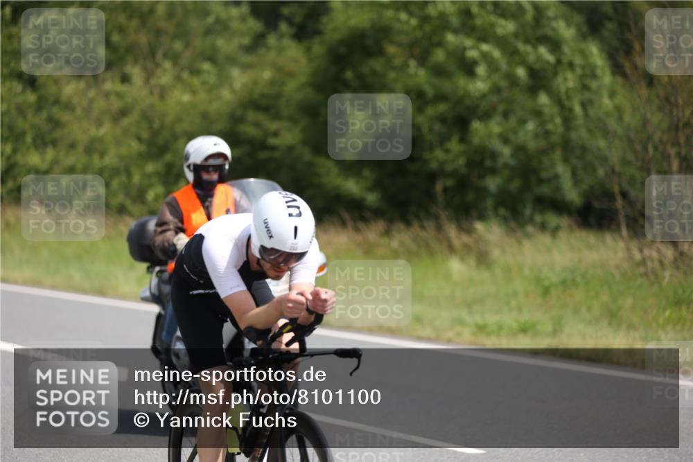 22.06.2025 - Viking Triathlon Yannick Fuchs http://msf.ph/oto/8101100 22.06.2025 12:04:28 Radfahren 75, 175, 233, 270, 296, 399, 412, 430, 524, 532, 533 meine-sportfotos.de
