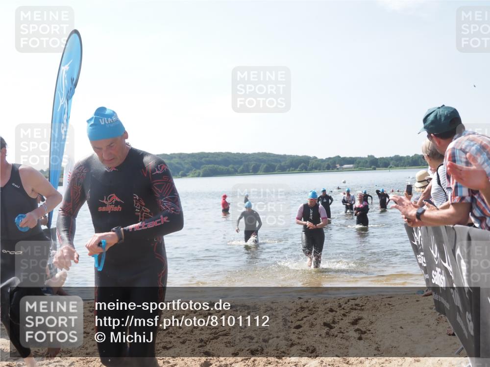 22.06.2025 - Viking Triathlon MichiJ http://msf.ph/oto/8101112 22.06.2025 10:45:21 Schwimmen 68, 102, 108, 346, 503, 605 meine-sportfotos.de