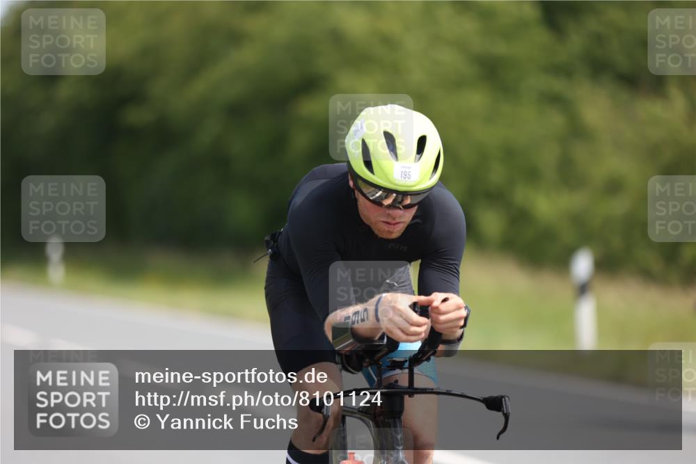 22.06.2025 - Viking Triathlon Yannick Fuchs http://msf.ph/oto/8101124 22.06.2025 11:25:33 Radfahren 9, 90, 185, 195, 198, 286, 384, 390, 401, 500, 534 meine-sportfotos.de