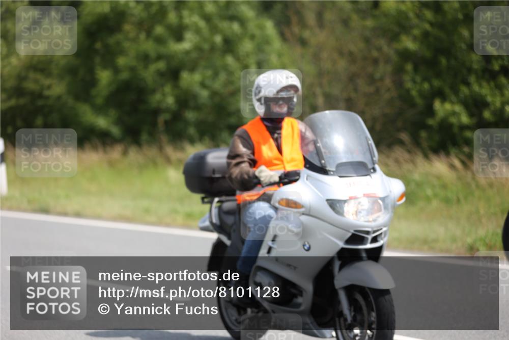 22.06.2025 - Viking Triathlon Yannick Fuchs http://msf.ph/oto/8101128 22.06.2025 12:04:28 Radfahren 75, 175, 233, 270, 296, 399, 412, 430, 524, 532, 533 meine-sportfotos.de