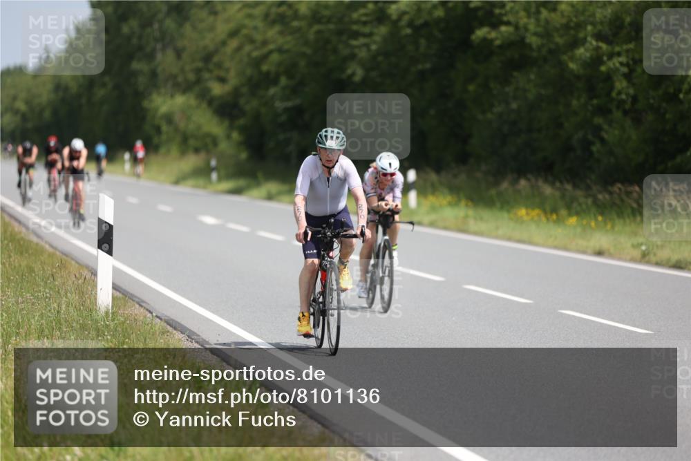 22.06.2025 - Viking Triathlon Yannick Fuchs http://msf.ph/oto/8101136 22.06.2025 12:04:29 Radfahren 75, 175, 233, 270, 296, 399, 412, 430, 532, 533 meine-sportfotos.de
