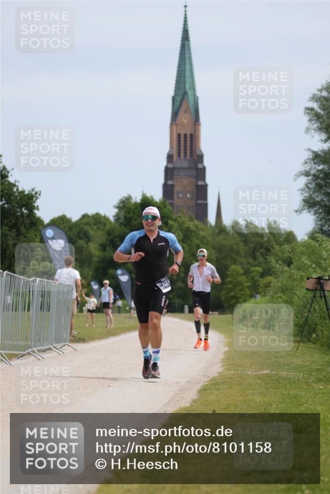 22.06.2025 - Viking Triathlon H.Heesch http://msf.ph/oto/8101158 22.06.2025 12:55:10 Laufen 152, 381, 458 meine-sportfotos.de