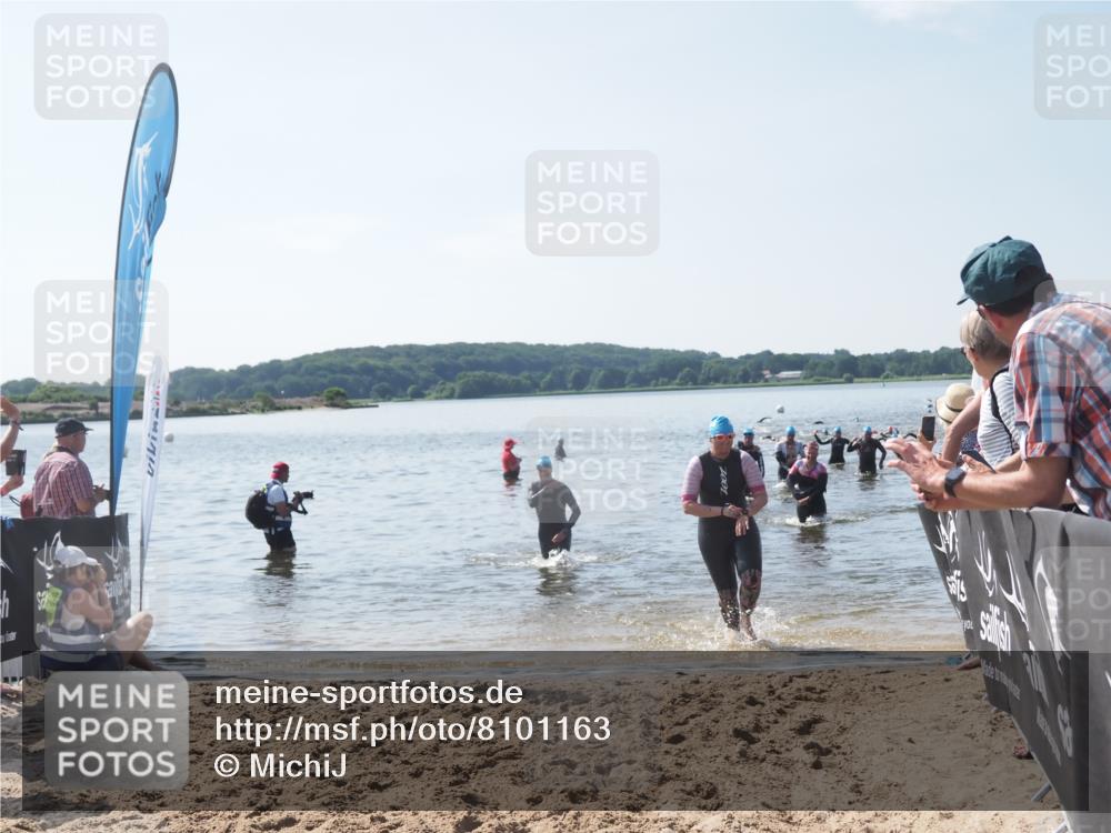 22.06.2025 - Viking Triathlon MichiJ http://msf.ph/oto/8101163 22.06.2025 10:45:22 Schwimmen 68, 102, 108, 503, 605 meine-sportfotos.de