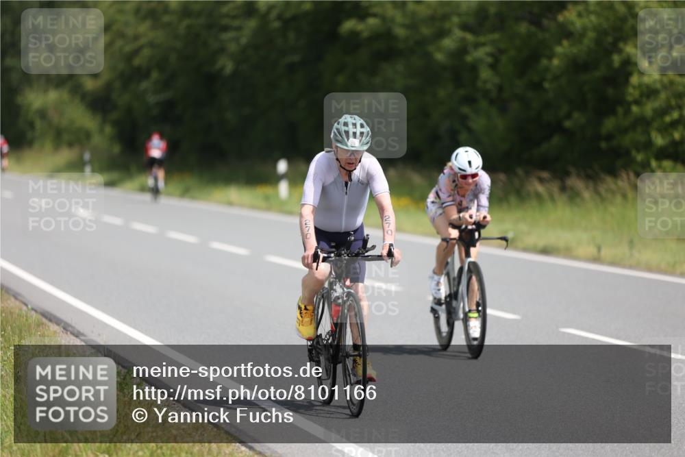 22.06.2025 - Viking Triathlon Yannick Fuchs http://msf.ph/oto/8101166 22.06.2025 12:04:30 Radfahren 75, 175, 233, 270, 296, 399, 412, 430, 532, 533 meine-sportfotos.de