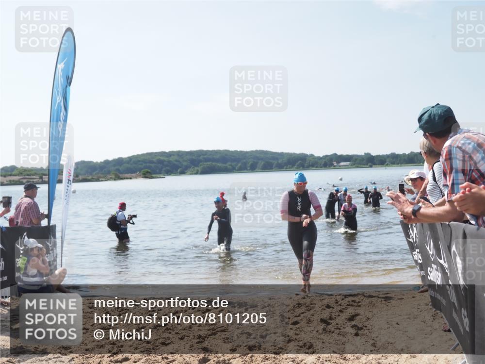 22.06.2025 - Viking Triathlon MichiJ http://msf.ph/oto/8101205 22.06.2025 10:45:23 Schwimmen 68, 102, 108, 503, 605 meine-sportfotos.de