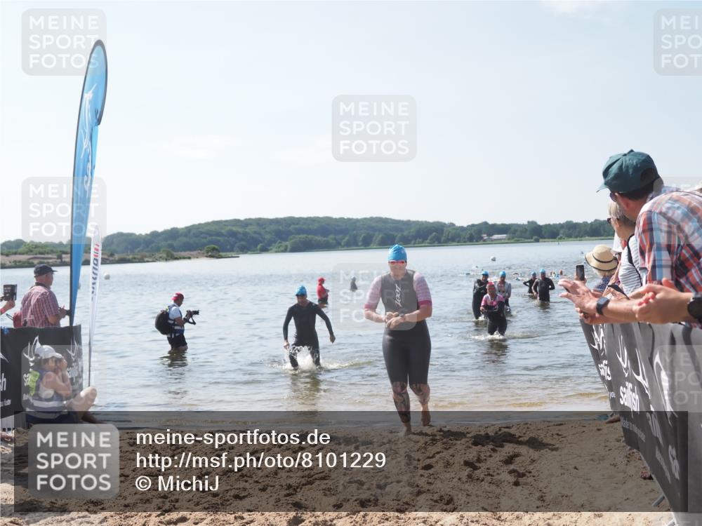 22.06.2025 - Viking Triathlon MichiJ http://msf.ph/oto/8101229 22.06.2025 10:45:24 Schwimmen 68, 102, 108, 466, 503, 605 meine-sportfotos.de