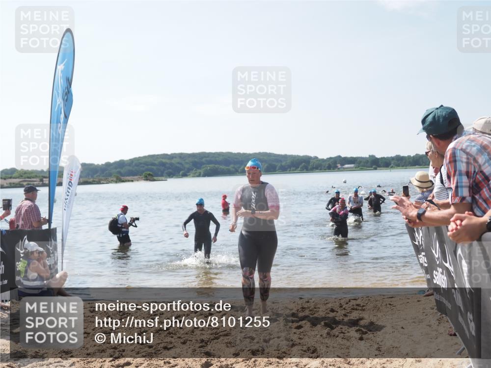 22.06.2025 - Viking Triathlon MichiJ http://msf.ph/oto/8101255 22.06.2025 10:45:25 Schwimmen 68, 102, 108, 466, 503, 605 meine-sportfotos.de