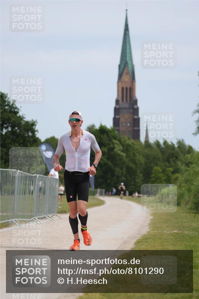 22.06.2025 - Viking Triathlon H.Heesch http://msf.ph/oto/8101290 22.06.2025 12:55:14 Laufen 381, 458 meine-sportfotos.de
