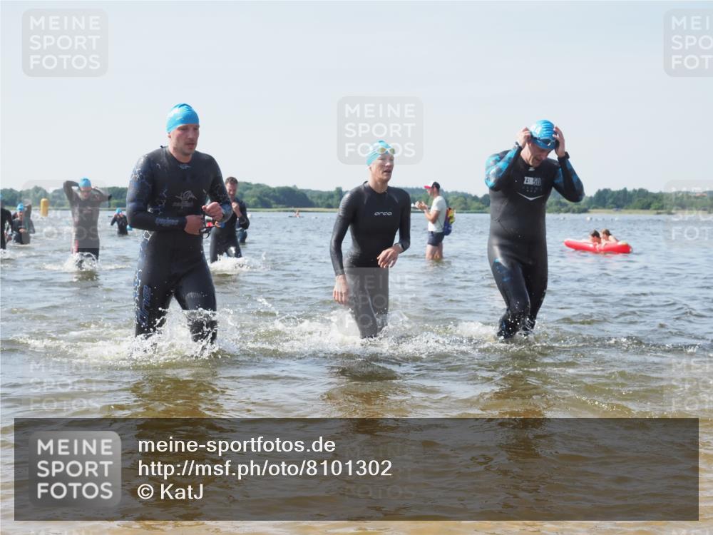 22.06.2025 - Viking Triathlon KatJ http://msf.ph/oto/8101302 22.06.2025 10:33:37 Schwimmen 5, 38, 149, 255, 304, 348, 382, 457, 522, 524 meine-sportfotos.de
