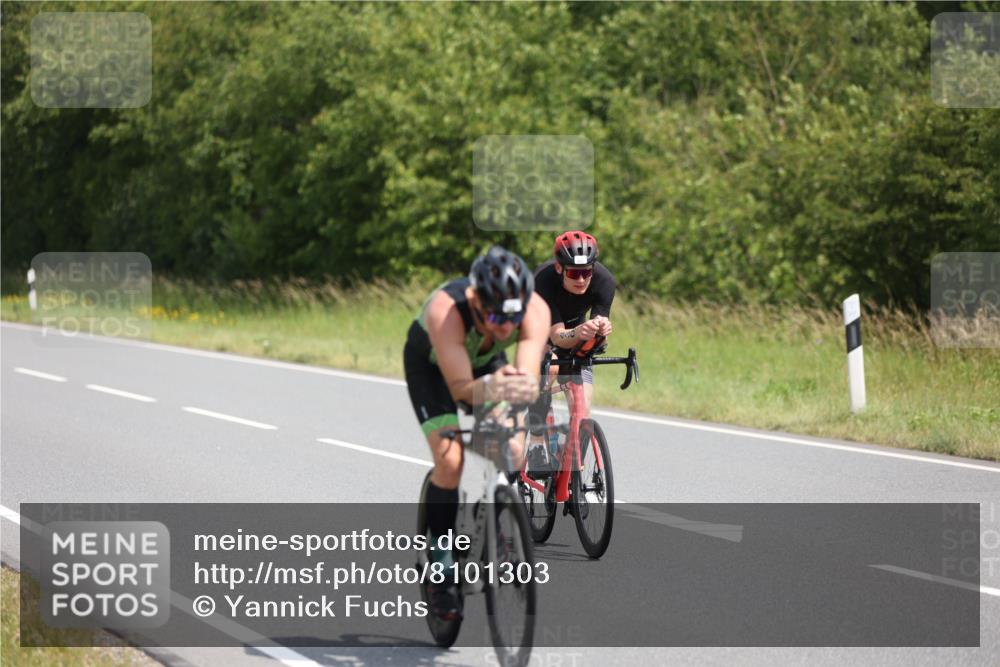 22.06.2025 - Viking Triathlon Yannick Fuchs http://msf.ph/oto/8101303 22.06.2025 12:04:37 Radfahren 15, 175, 270, 296, 385, 399, 412, 430, 533, 554 meine-sportfotos.de