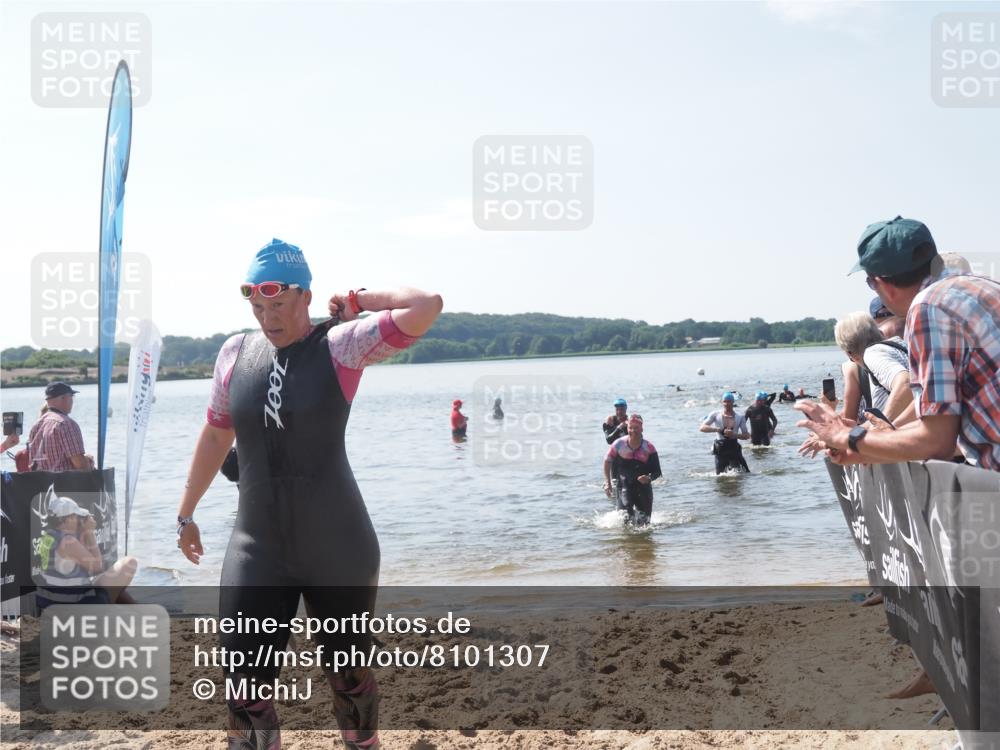 22.06.2025 - Viking Triathlon MichiJ http://msf.ph/oto/8101307 22.06.2025 10:45:28 Schwimmen 68, 102, 108, 197, 466, 605 meine-sportfotos.de