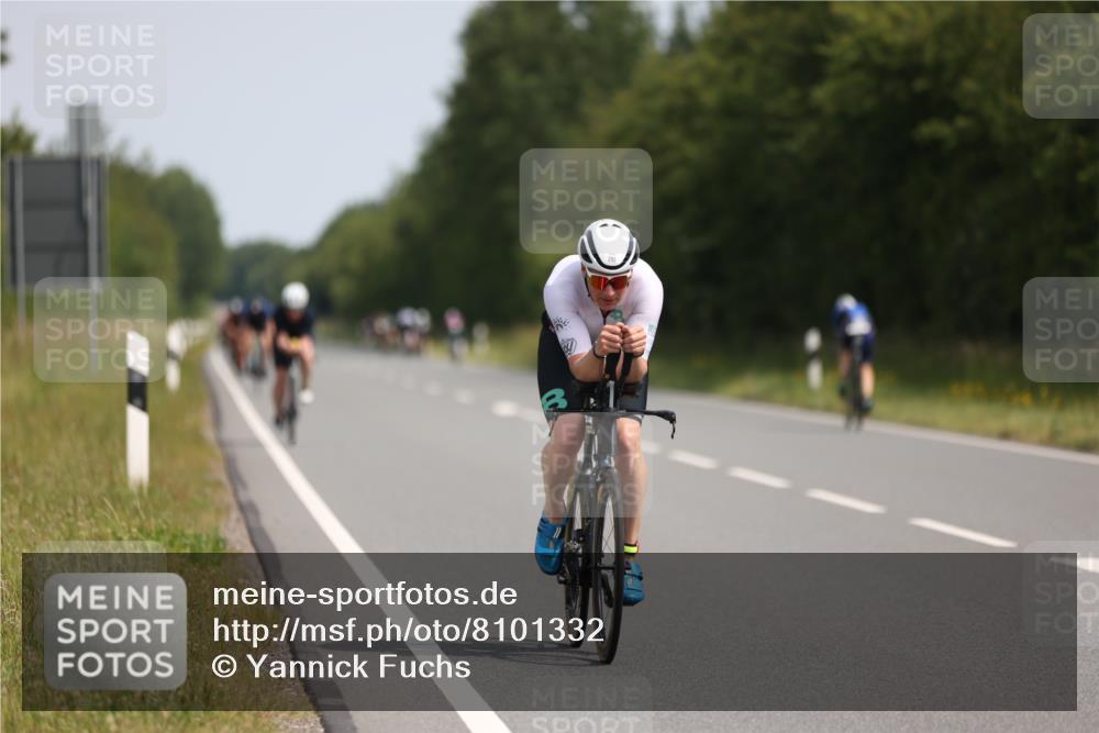 22.06.2025 - Viking Triathlon Yannick Fuchs http://msf.ph/oto/8101332 22.06.2025 11:25:49 Radfahren 52, 295, 344, 475, 499 meine-sportfotos.de