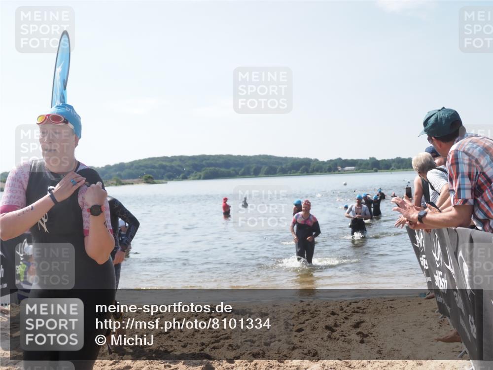 22.06.2025 - Viking Triathlon MichiJ http://msf.ph/oto/8101334 22.06.2025 10:45:29 Schwimmen 68, 102, 108, 197, 466, 605 meine-sportfotos.de