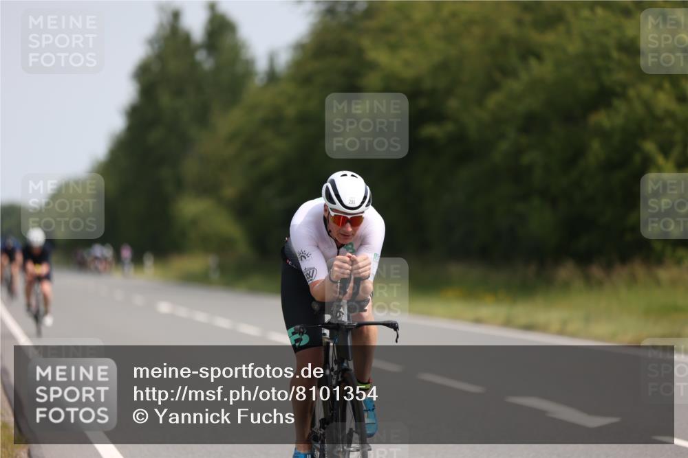 22.06.2025 - Viking Triathlon Yannick Fuchs http://msf.ph/oto/8101354 22.06.2025 11:25:49 Radfahren 52, 295, 344, 475, 499 meine-sportfotos.de