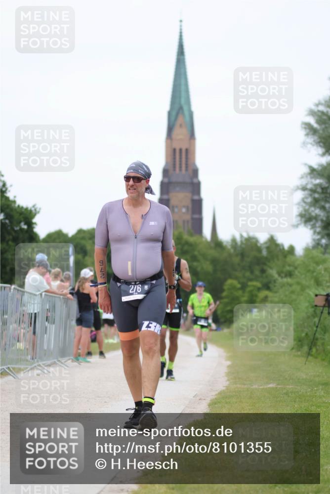 22.06.2025 - Viking Triathlon H.Heesch http://msf.ph/oto/8101355 22.06.2025 15:44:19 Laufen 66, 84, 276 meine-sportfotos.de