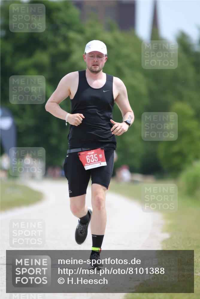22.06.2025 - Viking Triathlon H.Heesch http://msf.ph/oto/8101388 22.06.2025 12:55:39 Laufen 635 meine-sportfotos.de