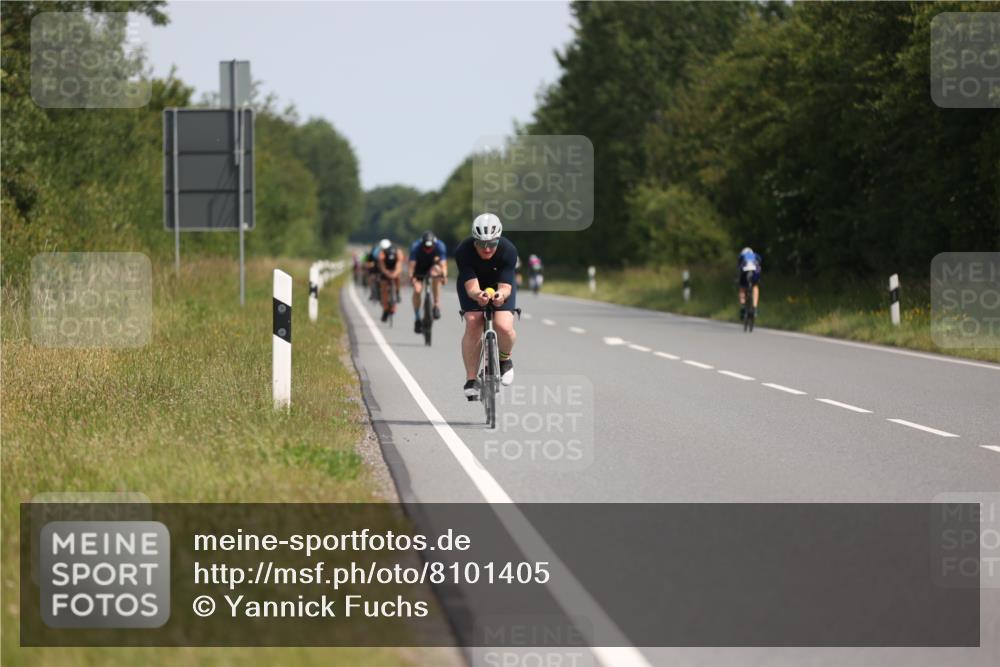 22.06.2025 - Viking Triathlon Yannick Fuchs http://msf.ph/oto/8101405 22.06.2025 11:25:51 Radfahren 295, 325, 344, 451, 475, 499 meine-sportfotos.de