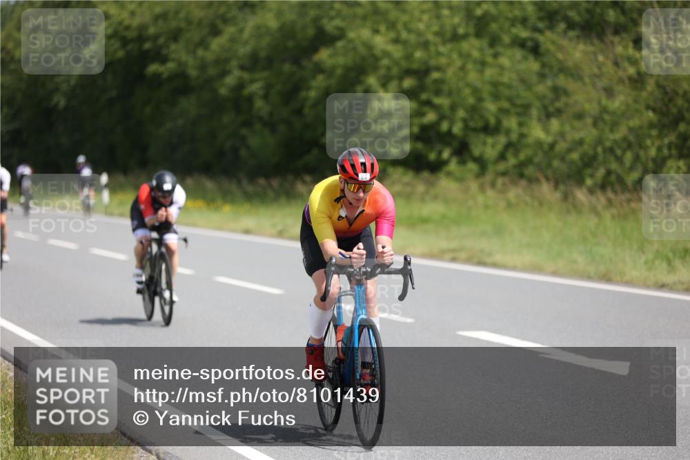 22.06.2025 - Viking Triathlon Yannick Fuchs http://msf.ph/oto/8101439 22.06.2025 12:04:45 Radfahren 9, 15, 26, 80, 101, 272, 299, 362, 385, 496, 554 meine-sportfotos.de