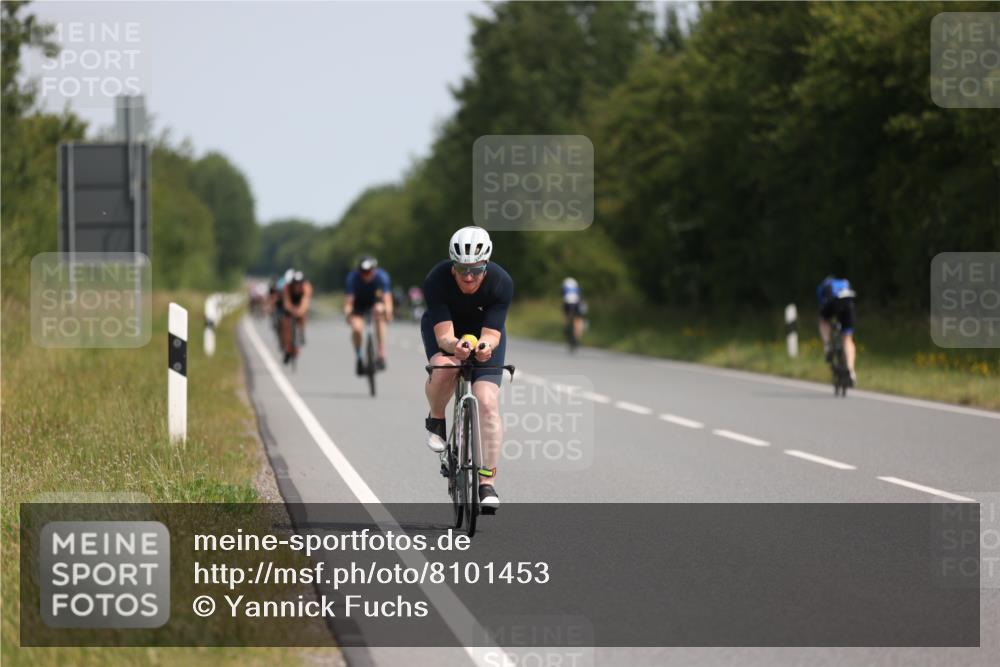 22.06.2025 - Viking Triathlon Yannick Fuchs http://msf.ph/oto/8101453 22.06.2025 11:25:52 Radfahren 295, 325, 344, 451, 475, 499 meine-sportfotos.de