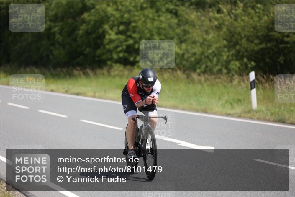 22.06.2025 - Viking Triathlon Yannick Fuchs http://msf.ph/oto/8101479 22.06.2025 12:04:46 Radfahren 9, 15, 26, 80, 101, 272, 299, 362, 385, 496, 554 meine-sportfotos.de