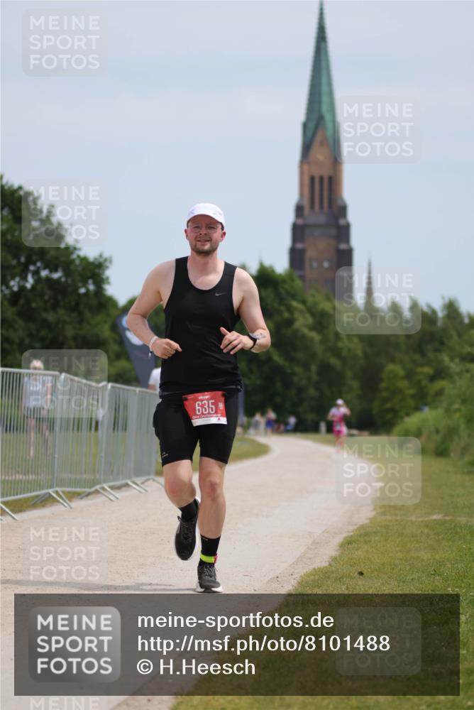 22.06.2025 - Viking Triathlon H.Heesch http://msf.ph/oto/8101488 22.06.2025 12:55:42 Laufen 635 meine-sportfotos.de