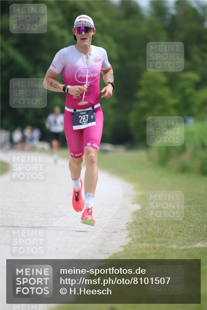 22.06.2025 - Viking Triathlon H.Heesch http://msf.ph/oto/8101507 22.06.2025 12:55:55 Laufen 287 meine-sportfotos.de