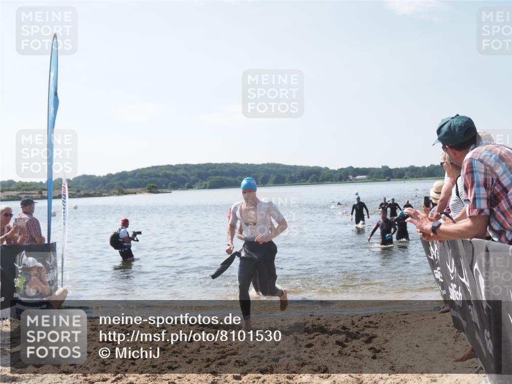 22.06.2025 - Viking Triathlon MichiJ http://msf.ph/oto/8101530 22.06.2025 10:45:34 Schwimmen 102, 108, 197, 466, 519, 605 meine-sportfotos.de