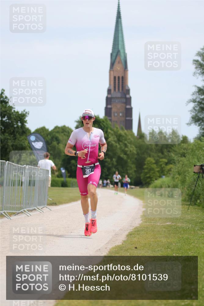 22.06.2025 - Viking Triathlon H.Heesch http://msf.ph/oto/8101539 22.06.2025 12:55:57 Laufen 287 meine-sportfotos.de