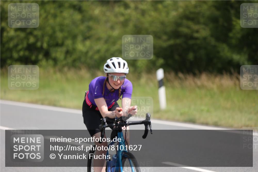 22.06.2025 - Viking Triathlon Yannick Fuchs http://msf.ph/oto/8101627 22.06.2025 12:04:50 Radfahren 9, 26, 80, 101, 170, 272, 273, 299, 362, 385, 496, 554 meine-sportfotos.de