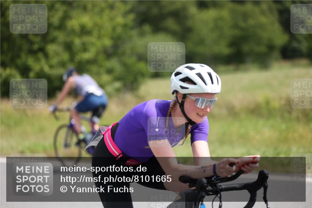 22.06.2025 - Viking Triathlon Yannick Fuchs http://msf.ph/oto/8101665 22.06.2025 12:04:51 Radfahren 9, 26, 80, 101, 170, 272, 273, 299, 362, 385, 496, 608 meine-sportfotos.de