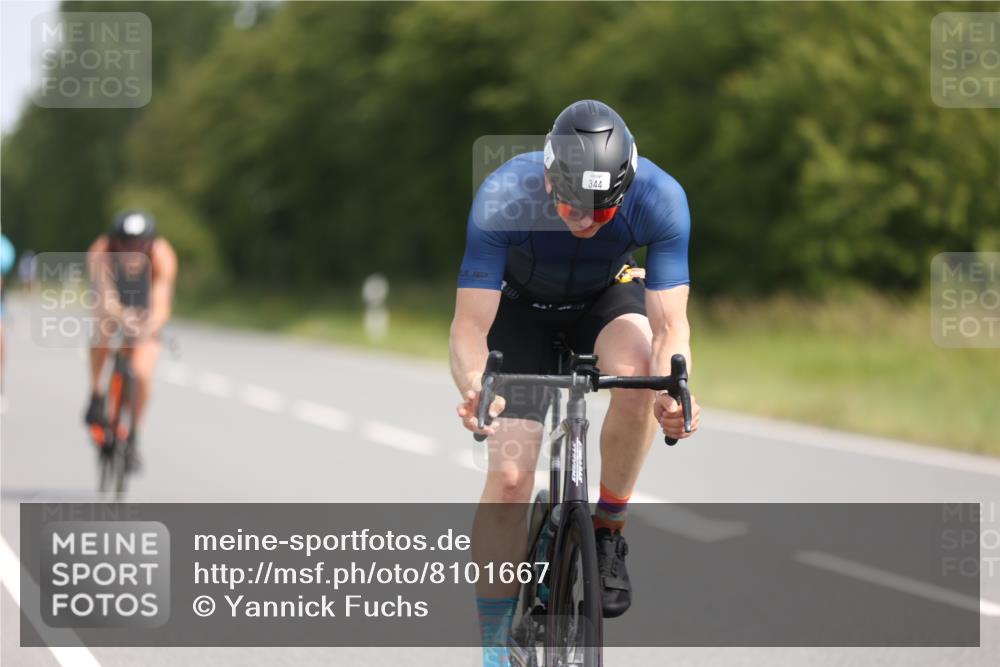22.06.2025 - Viking Triathlon Yannick Fuchs http://msf.ph/oto/8101667 22.06.2025 11:25:58 Radfahren 29, 117, 325, 344, 451, 475, 499 meine-sportfotos.de
